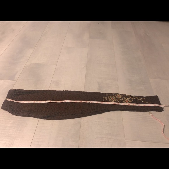 Crinkled Material Soft Legging Embroidery Elastic Waistline Stretchable Cool - Picture 6 of 11